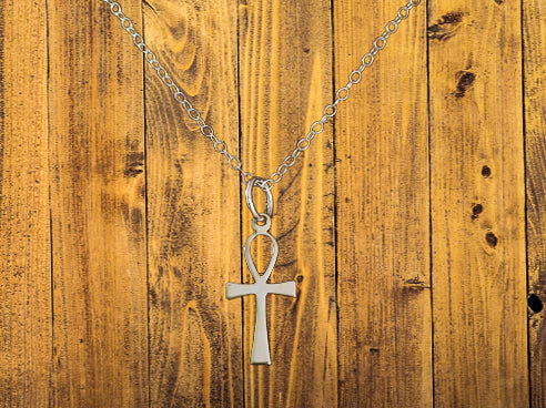 Ankh Sterling Silver Pendant with 925 Chainon Oak background